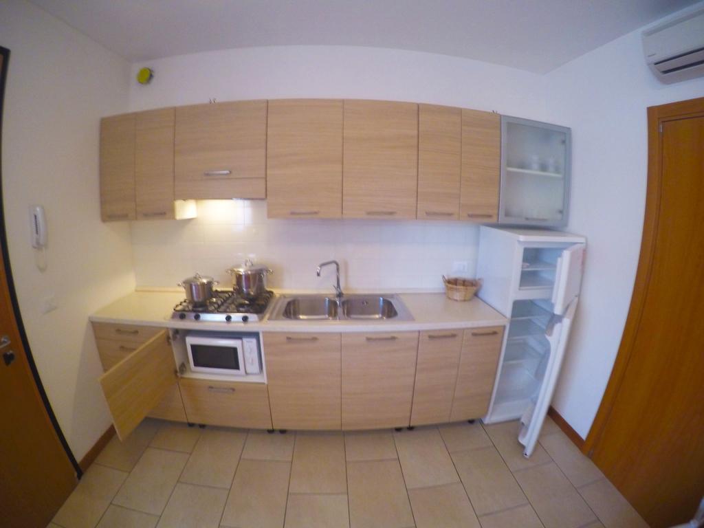 Residence Le Piramidi Caorle Bagian luar foto